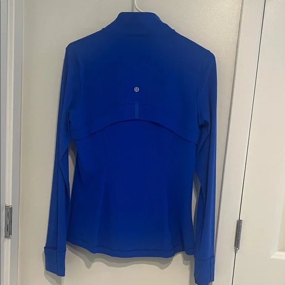 Lululemon Define Jacket
Nulu Royal Blue  Size 10 - Picture 3 of 4